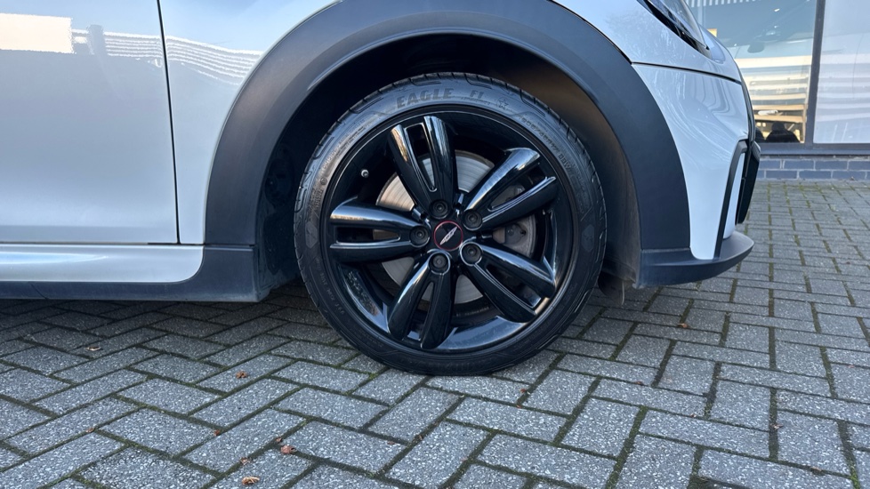 MINI Hatchback 2.0 Cooper S Sport 3dr Auto Petrol Hatchback - Image 26