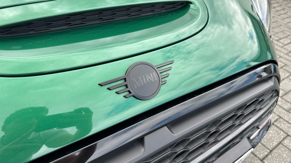 MINI Hatchback 2.0 Cooper S Sport 3dr Auto Petrol Hatchback - Image 25