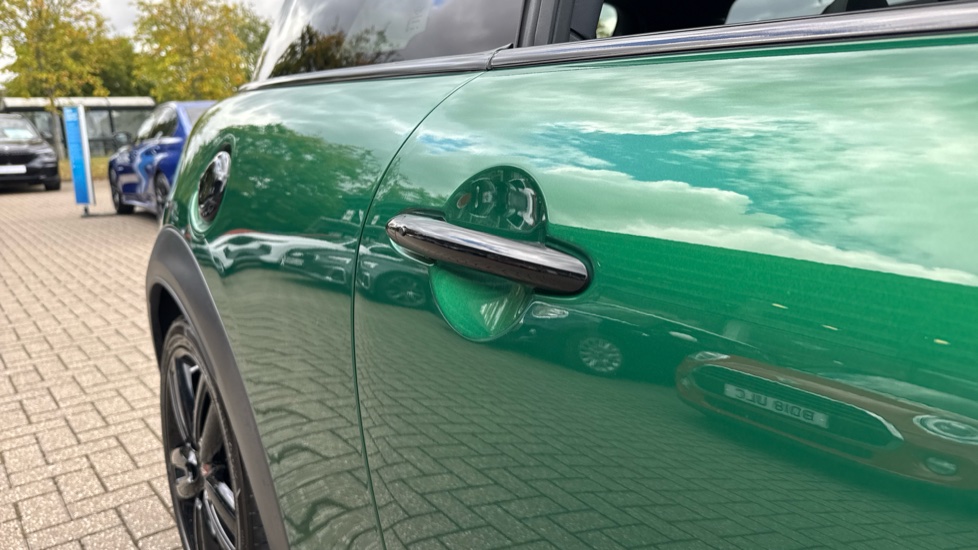 MINI Hatchback 2.0 Cooper S Sport 3dr Auto Petrol Hatchback - Image 31