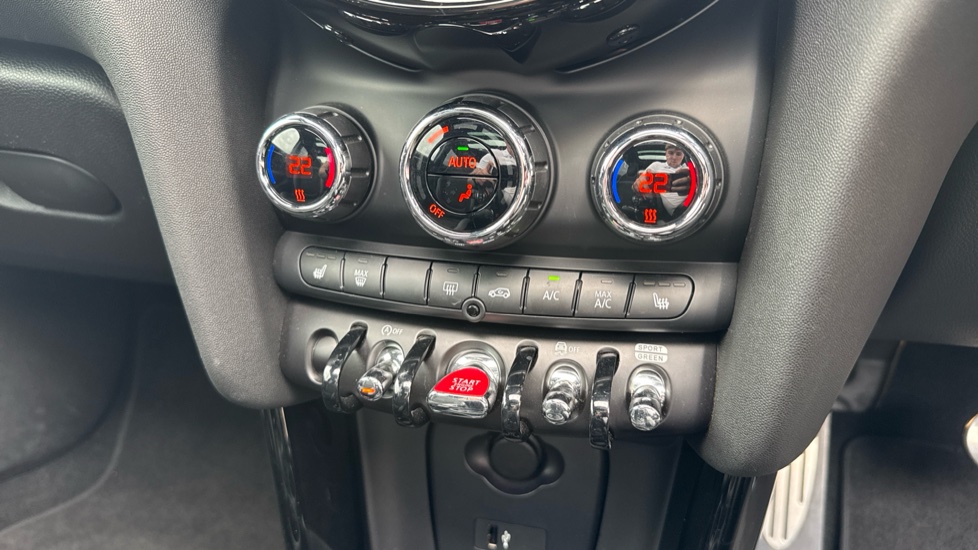 MINI Hatchback 2.0 Cooper S Sport 3dr Auto Petrol Hatchback - Image 38