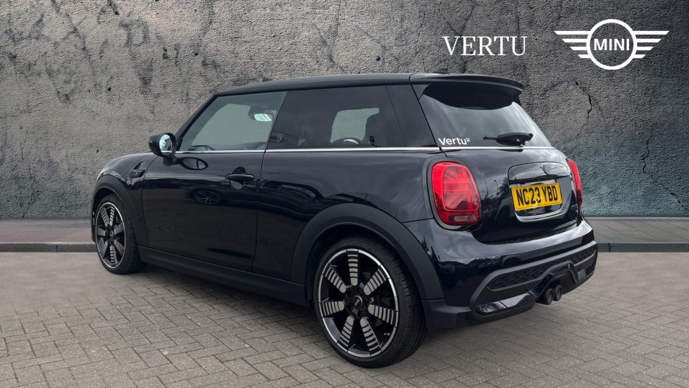 MINI Cooper 2.0 S Exclusive 3dr Auto Petrol Hatchback - Image 2