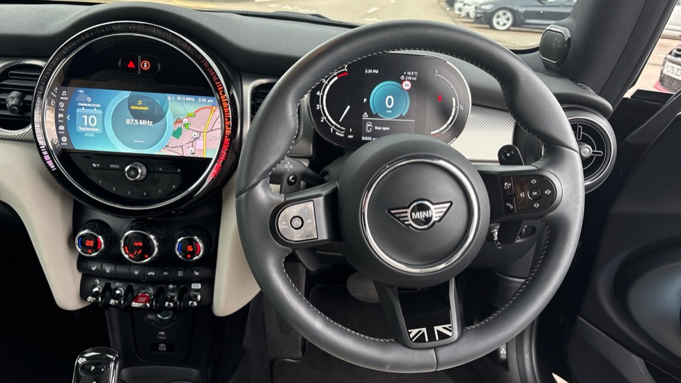 MINI Cooper 2.0 S Exclusive 3dr Auto Petrol Hatchback - Image 5