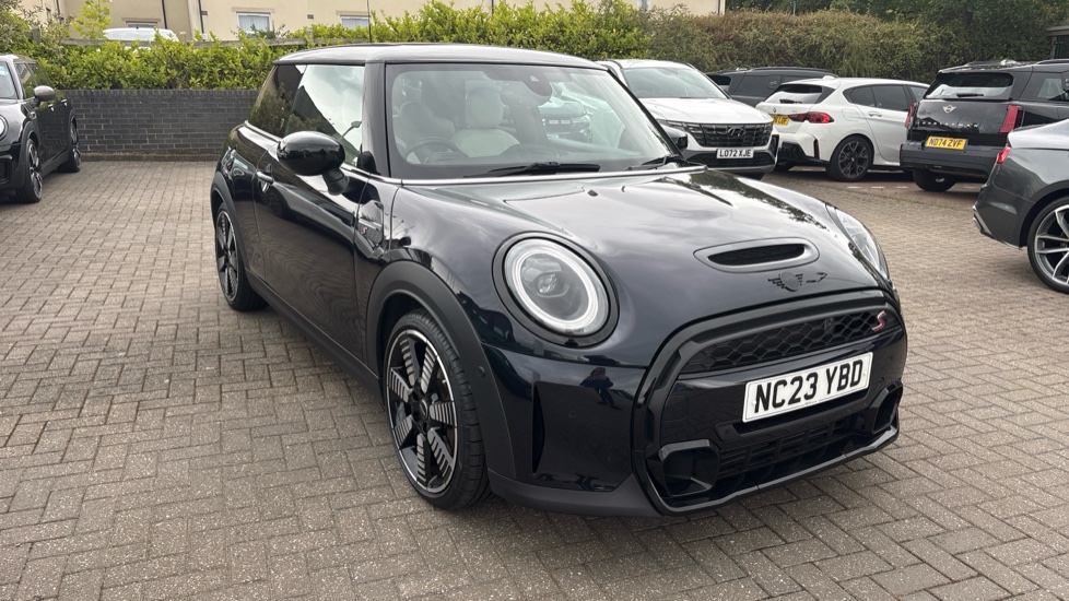 MINI Cooper 2.0 S Exclusive 3dr Auto Petrol Hatchback - Image 38