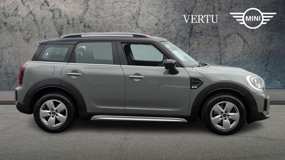 MINI Countryman 1.5 Cooper Classic 5dr Petrol Hatchback - Image 3