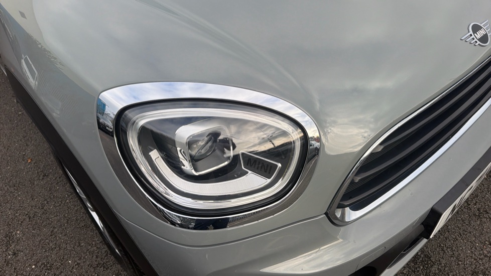 MINI Countryman 1.5 Cooper Classic 5dr Petrol Hatchback - Image 23