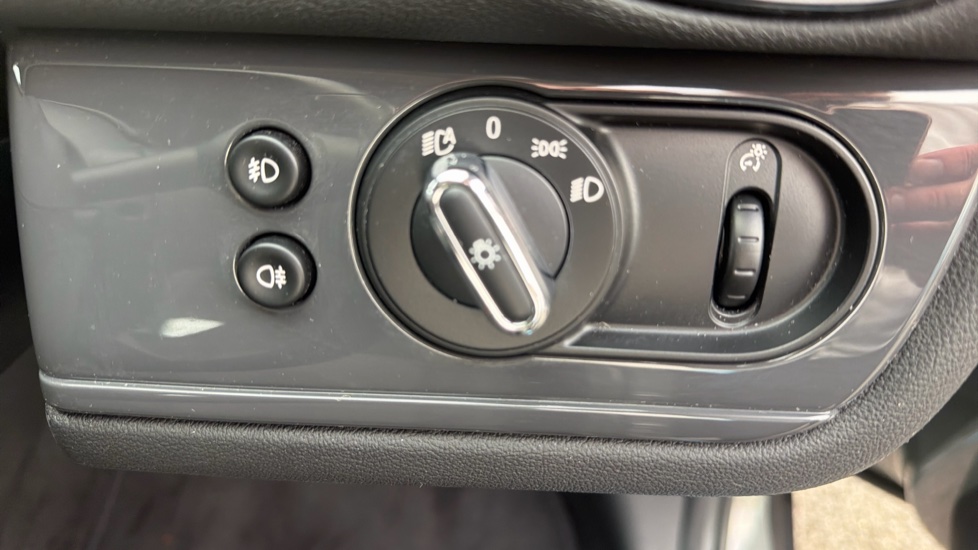 MINI Countryman 1.5 Cooper Classic 5dr Petrol Hatchback - Image 30