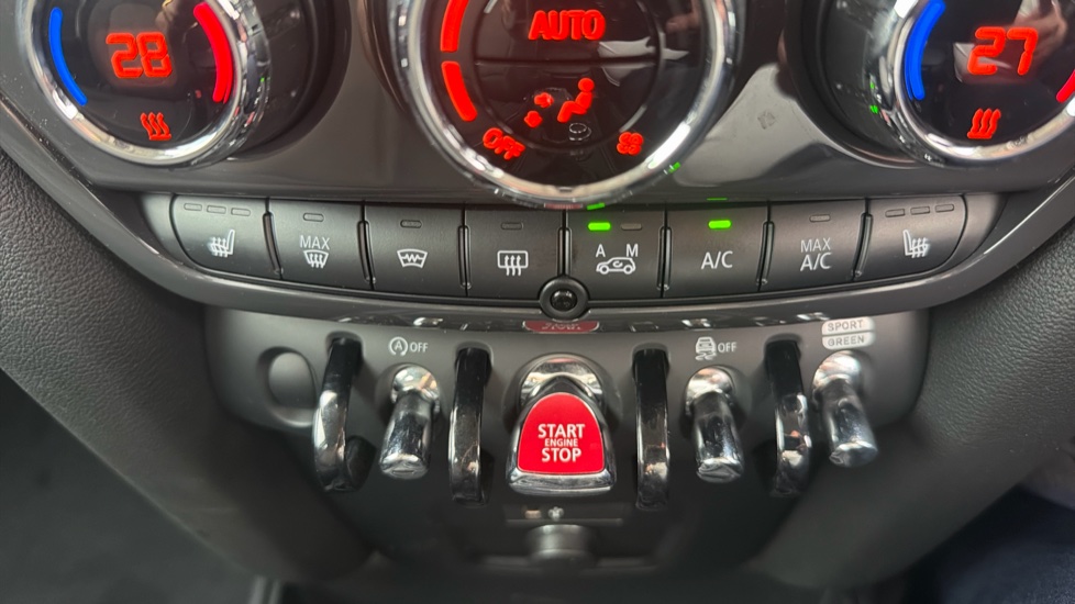 MINI Countryman 1.5 Cooper Classic 5dr Petrol Hatchback - Image 33