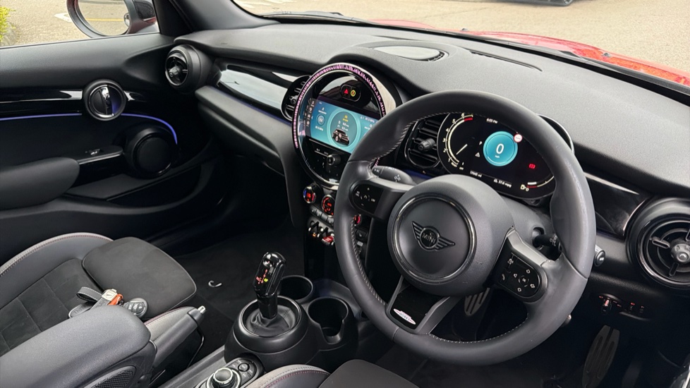MINI Hatchback 1.5 Cooper Sport Premium 5dr Auto Petrol Hatchback - Image 6