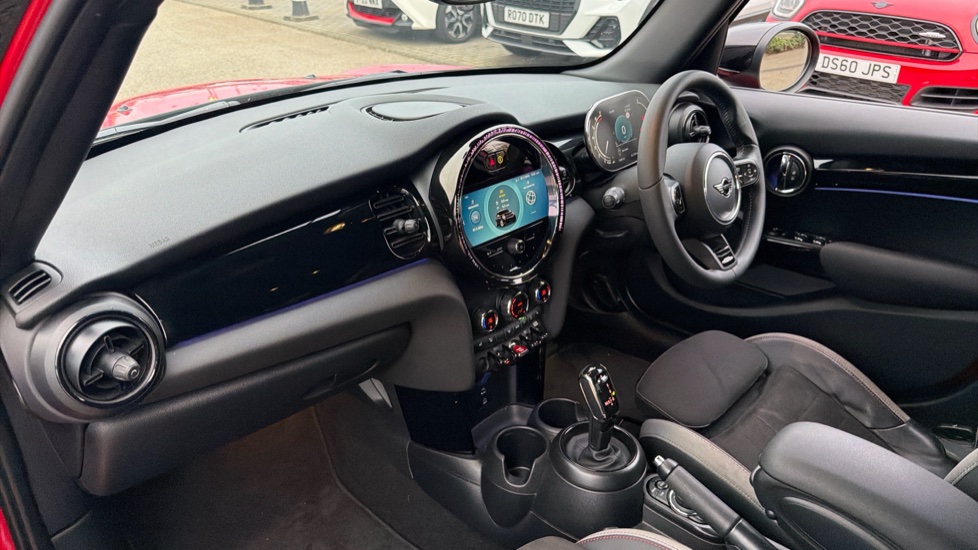 MINI Hatchback 1.5 Cooper Sport Premium 5dr Auto Petrol Hatchback - Image 7