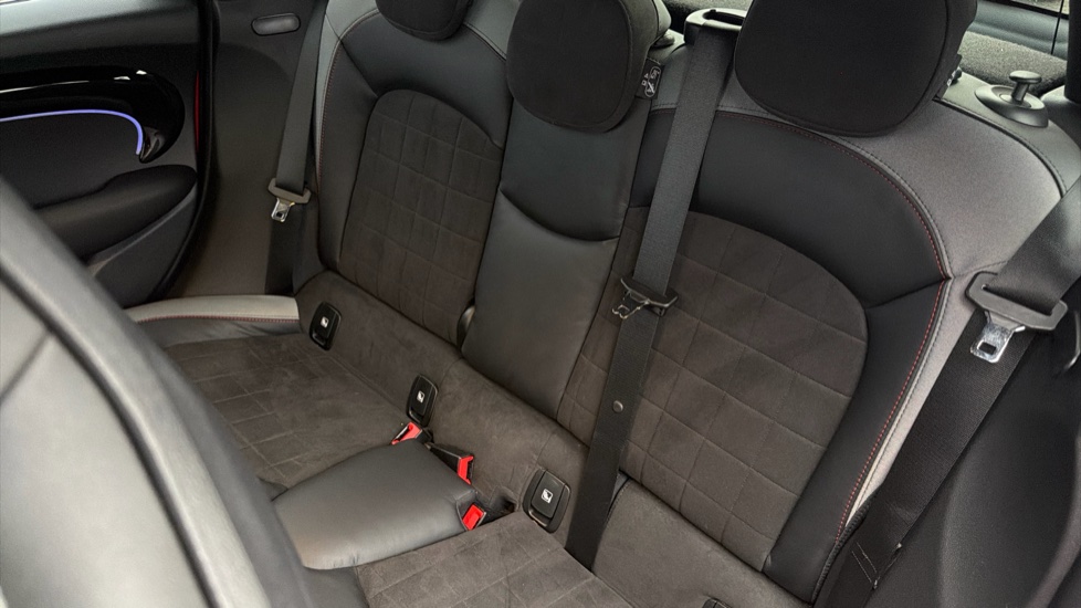 MINI Hatchback 1.5 Cooper Sport Premium 5dr Auto Petrol Hatchback - Image 12