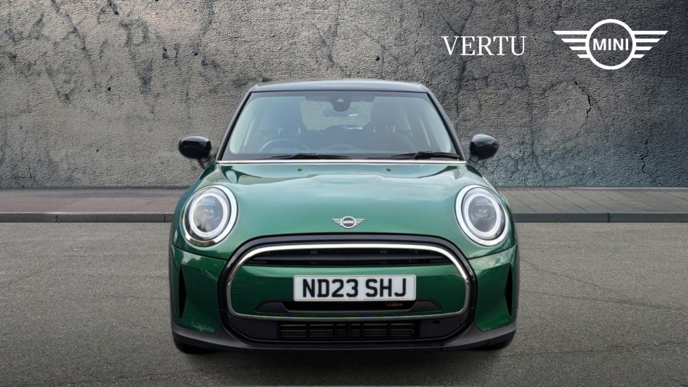 MINI Hatchback 1.5 Cooper Classic Premium 5dr Auto Petrol Hatchback - Image 16