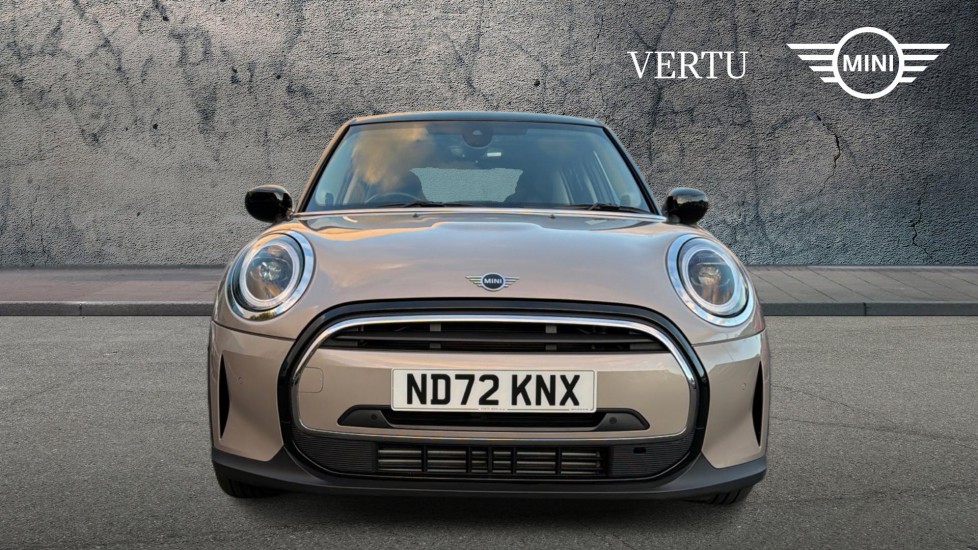 MINI Hatchback 1.5 Cooper Classic 5dr Auto Petrol Hatchback - Image 16