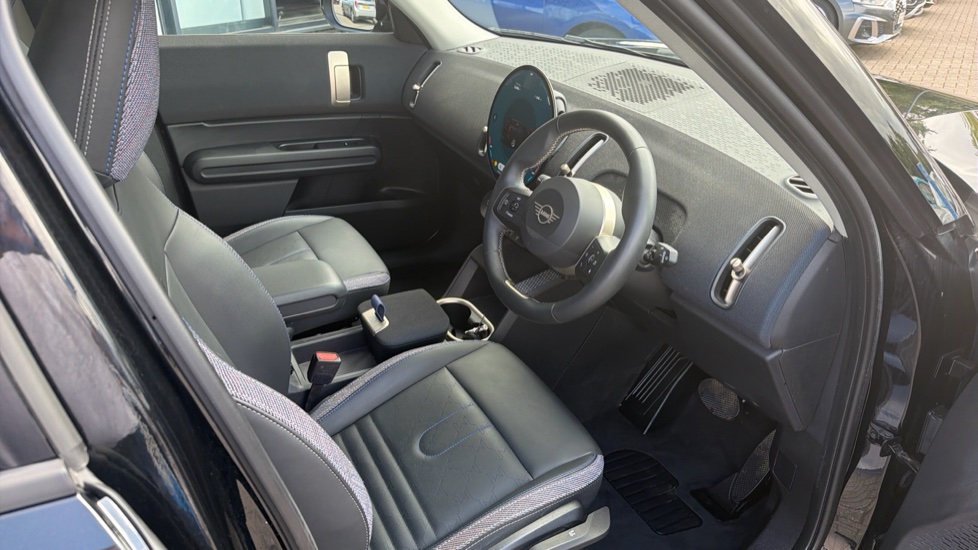 MINI Countryman 1.5 C Classic 5dr Auto Petrol Hatchback - Image 6
