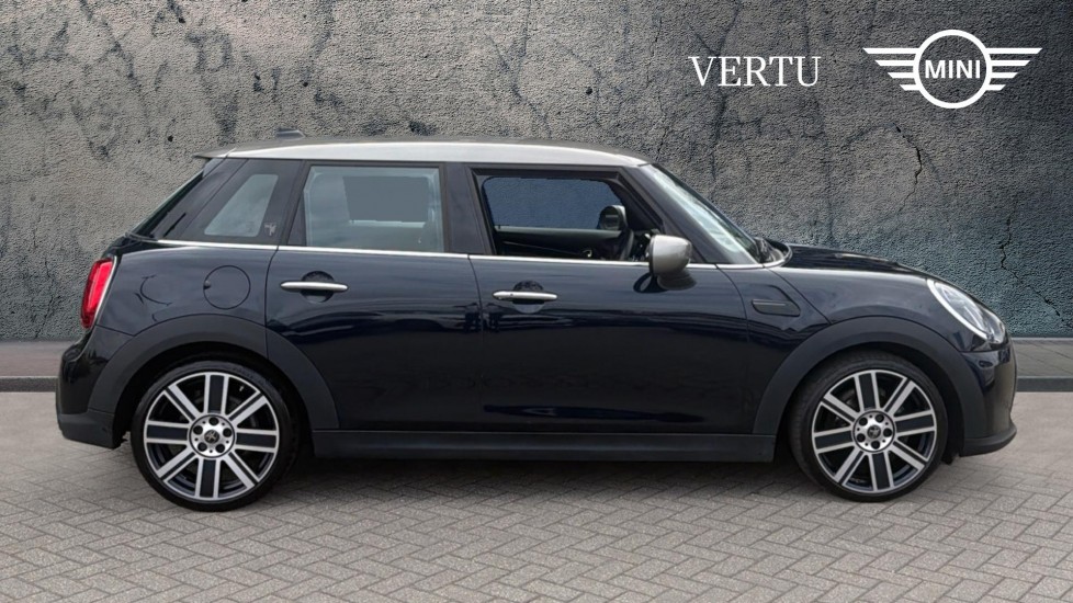 MINI Hatchback 1.5 Cooper Exclusive 5dr Auto Petrol Hatchback - Image 3