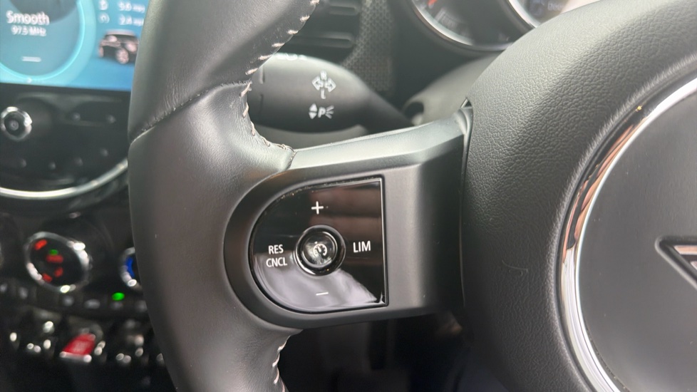MINI Hatchback 1.5 Cooper Exclusive 5dr Auto Petrol Hatchback - Image 17