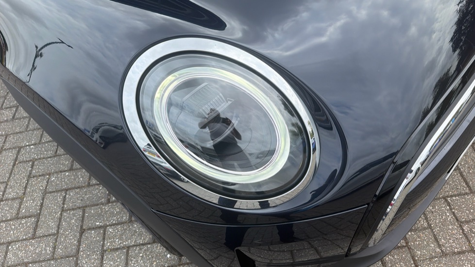 MINI Hatchback 1.5 Cooper Exclusive 5dr Auto Petrol Hatchback - Image 23