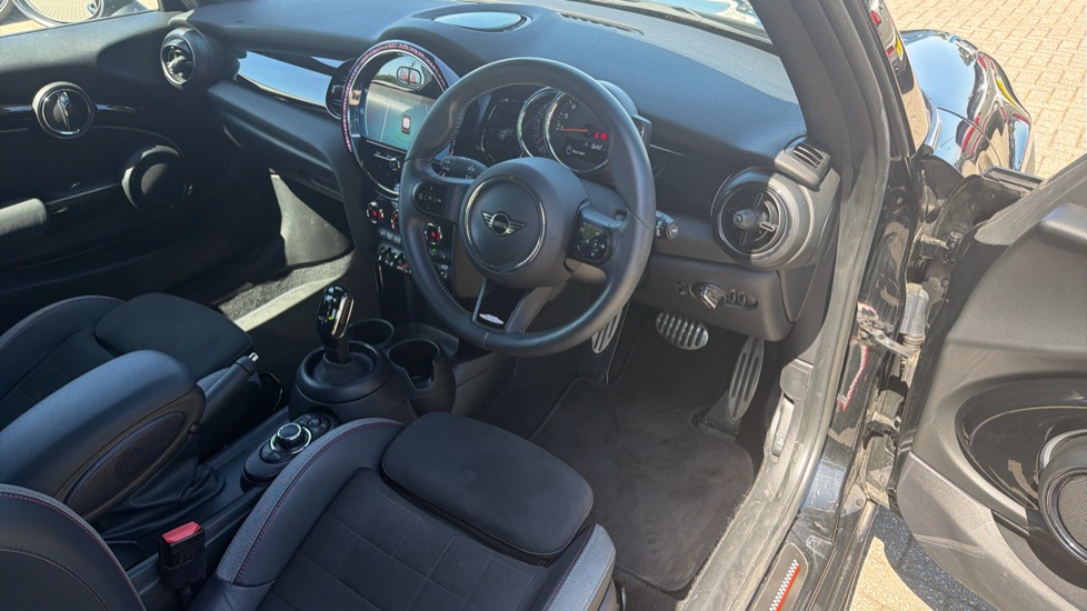 MINI Hatchback 1.5 Cooper Sport 3dr Petrol Hatchback - Image 6