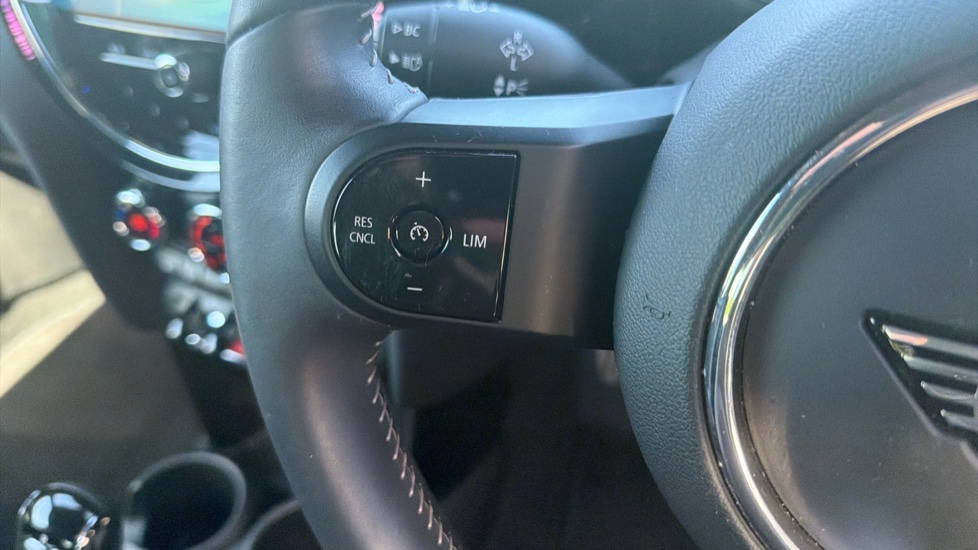 MINI Hatchback 1.5 Cooper Sport 3dr Petrol Hatchback - Image 17