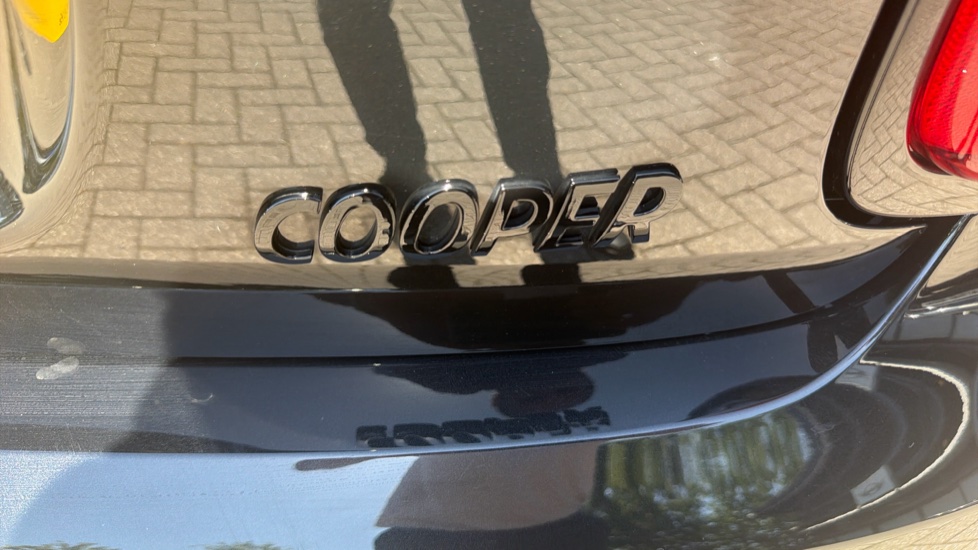 MINI Hatchback 1.5 Cooper Sport 3dr Petrol Hatchback - Image 28