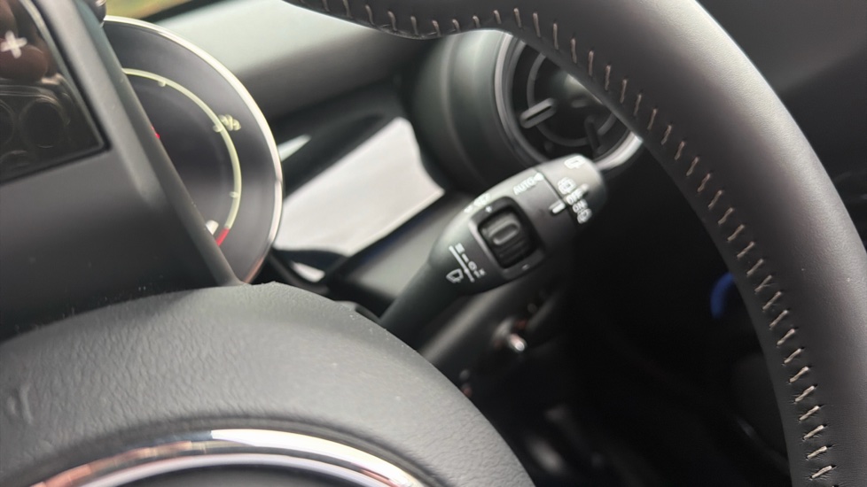 MINI Hatchback 1.5 Cooper Sport Premium 3dr Auto Petrol Hatchback - Image 29