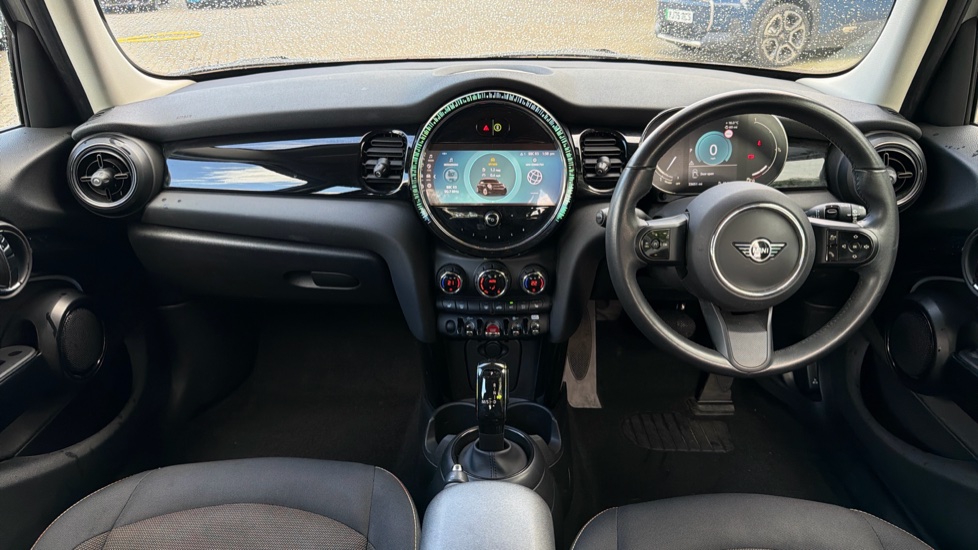 MINI Hatchback 1.5 Cooper Classic 5dr Auto Petrol Hatchback - Image 4