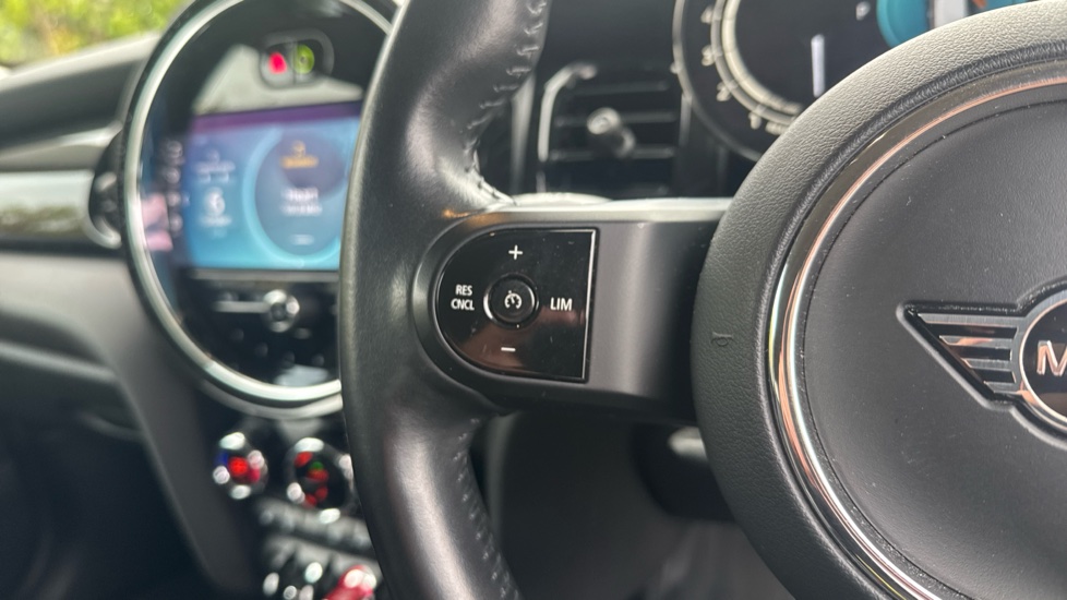 MINI Hatchback 1.5 Cooper Classic 3dr Auto Petrol Hatchback - Image 17