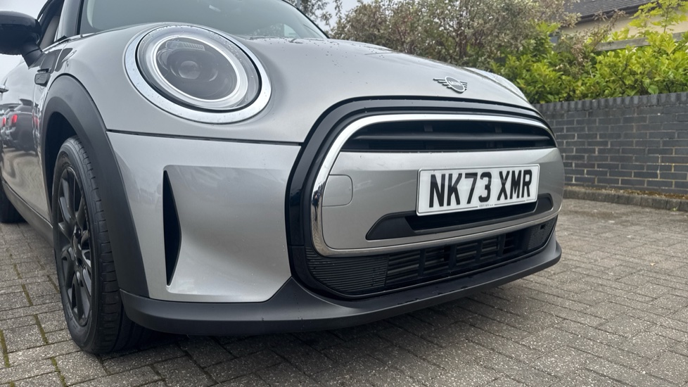MINI Hatchback 1.5 Cooper Classic 3dr Auto Petrol Hatchback - Image 25
