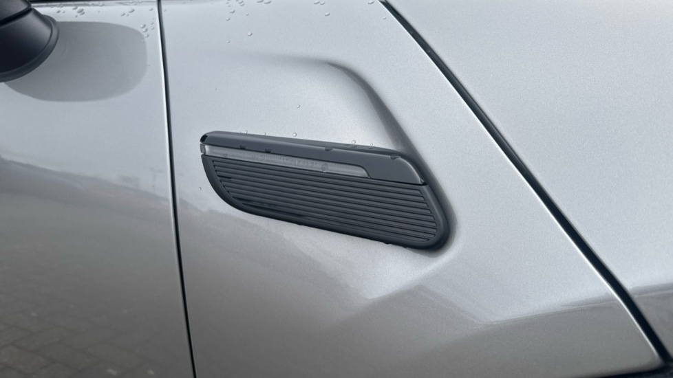 MINI Hatchback 1.5 Cooper Classic 3dr Auto Petrol Hatchback - Image 28