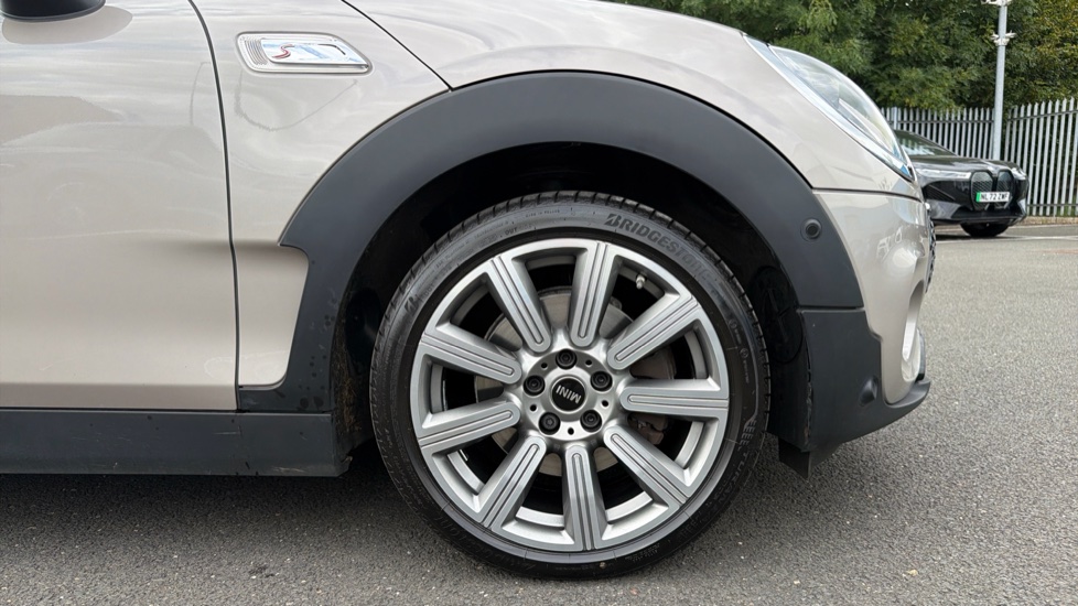 MINI Hatchback 2.0 Cooper S Exclusive 5dr Auto Petrol Hatchback - Image 14