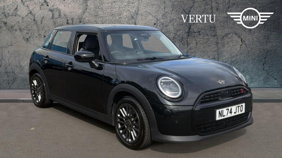 MINI Cooper 2.0 S Classic 5dr Auto Petrol Hatchback - Image 1