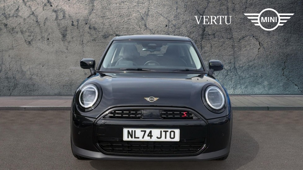 MINI Cooper 2.0 S Classic 5dr Auto Petrol Hatchback - Image 16