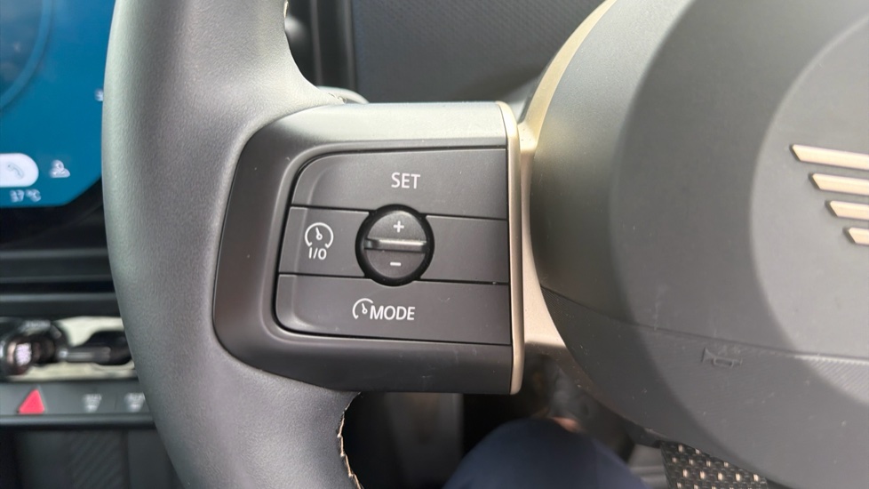 MINI Cooper 2.0 S Classic 5dr Auto Petrol Hatchback - Image 17