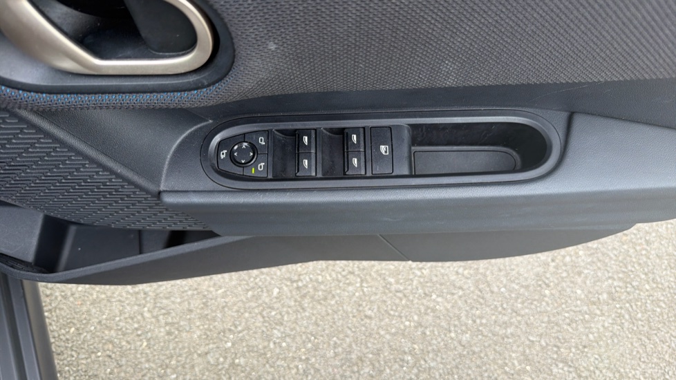 MINI Cooper 2.0 S Classic 5dr Auto Petrol Hatchback - Image 29