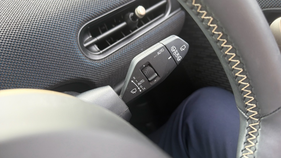 MINI Cooper 2.0 S Classic 5dr Auto Petrol Hatchback - Image 33