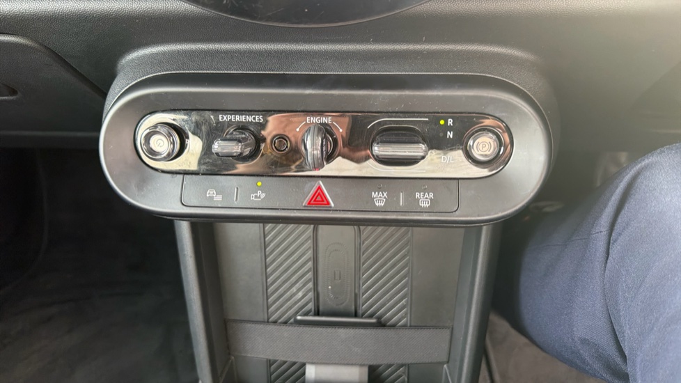 MINI Cooper 2.0 S Classic 5dr Auto Petrol Hatchback - Image 34