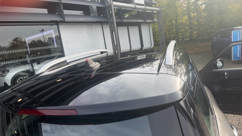 MINI Countryman 1.5 Cooper Classic 5dr Petrol Hatchback - Image 21