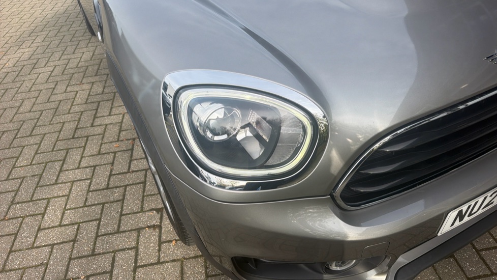 MINI Countryman 1.5 Cooper Classic 5dr Petrol Hatchback - Image 23