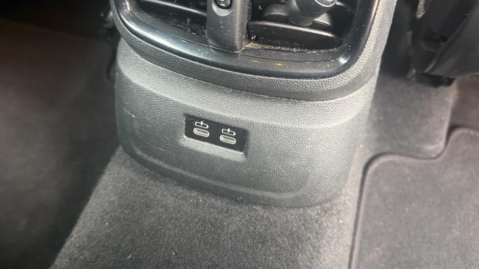 MINI Countryman 1.5 Cooper Classic 5dr Petrol Hatchback - Image 34