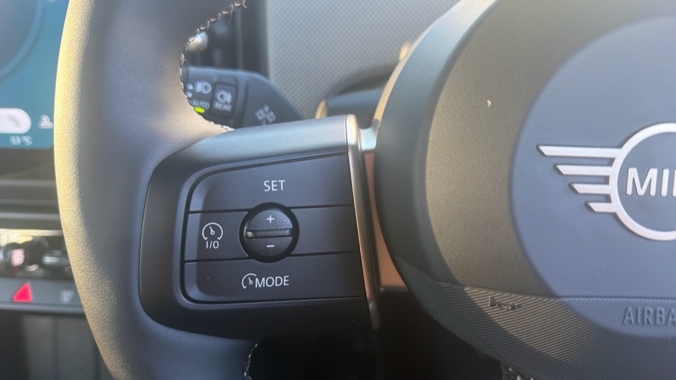 MINI Cooper 2.0 S Exclusive 3dr Auto Petrol Hatchback - Image 17