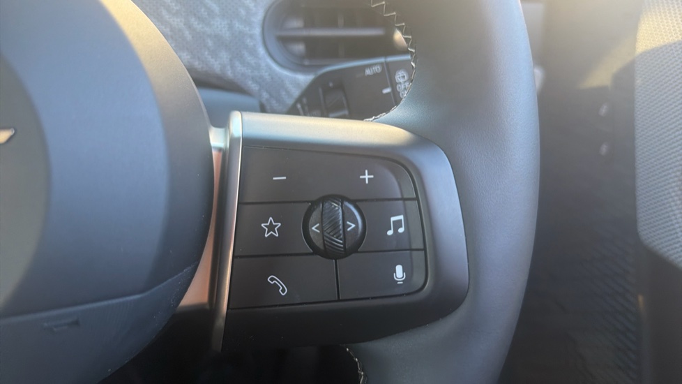 MINI Cooper 2.0 S Exclusive 3dr Auto Petrol Hatchback - Image 18