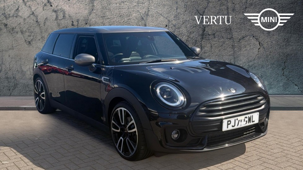 MINI Clubman 1.5 Cooper Shadow Edition 6dr Petrol Estate - Image 1