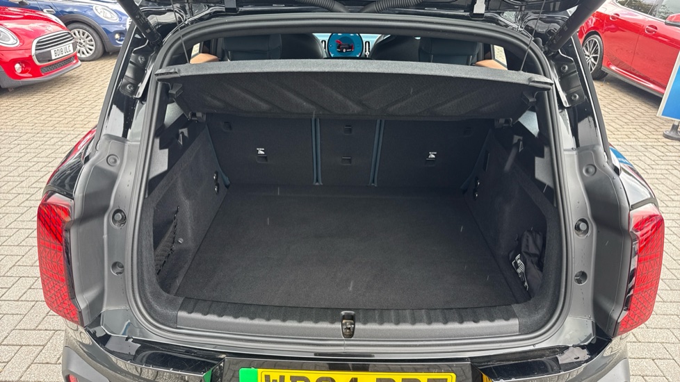 MINI Countryman 150kW E Exclusive [Level 1] 66kWh 5dr Auto Electric Hatchback - Image 13