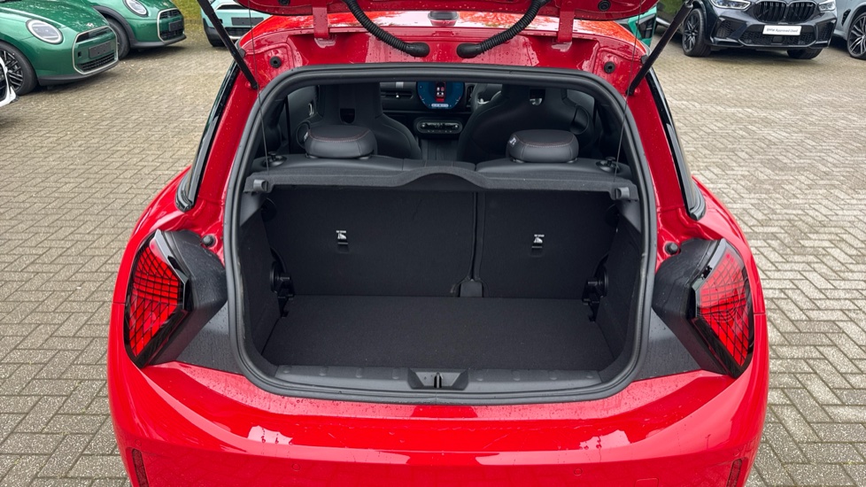 MINI Cooper 2.0 S Exclusive 3dr Auto Petrol Hatchback - Image 13