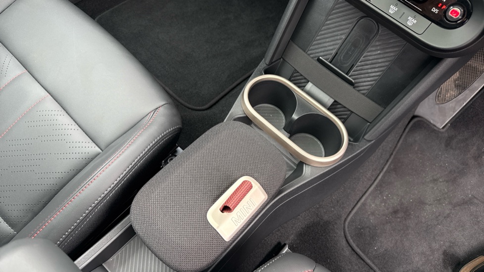 MINI Cooper 2.0 S Exclusive 3dr Auto Petrol Hatchback - Image 19