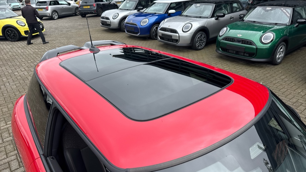MINI Cooper 2.0 S Exclusive 3dr Auto Petrol Hatchback - Image 21