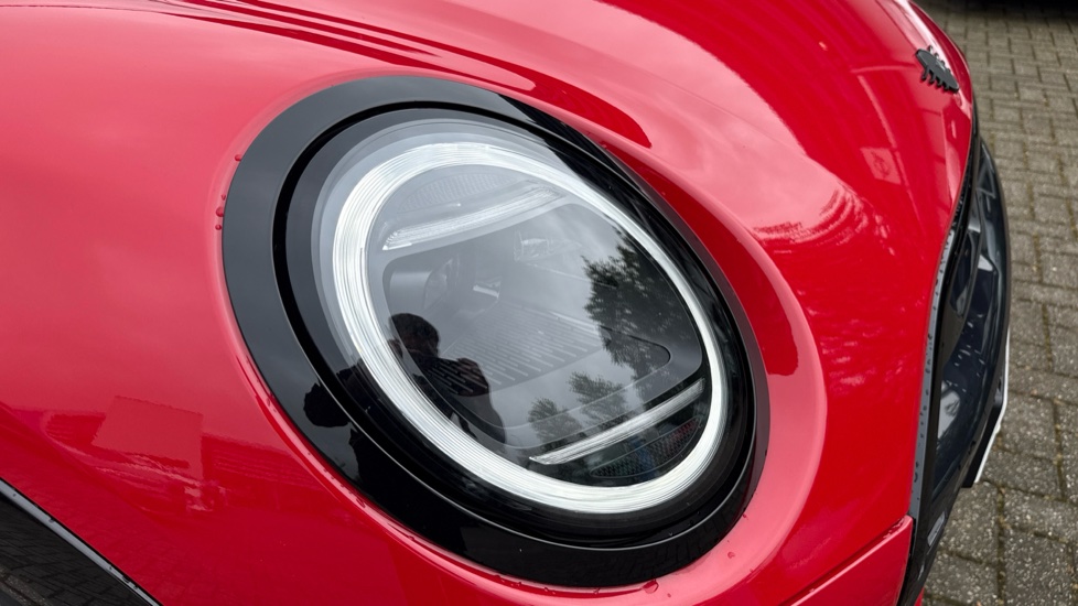 MINI Cooper 2.0 S Exclusive 3dr Auto Petrol Hatchback - Image 23