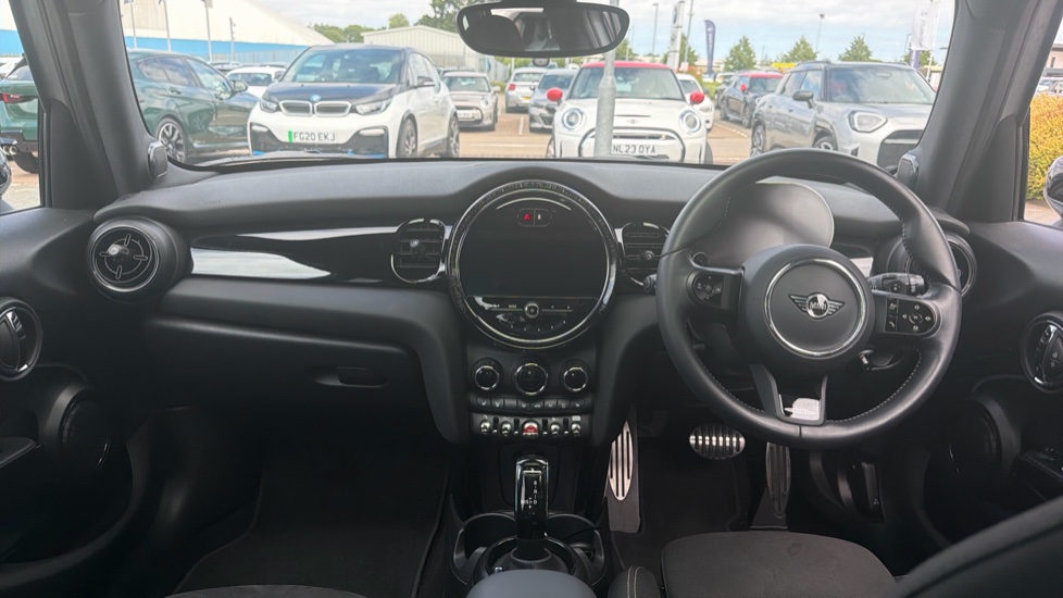 MINI Hatchback 2.0 Cooper S Sport 5dr Auto Petrol Hatchback - Image 4