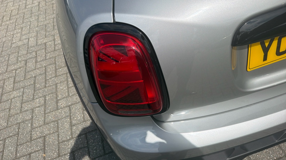 MINI Hatchback 2.0 Cooper S Sport 5dr Auto Petrol Hatchback - Image 22