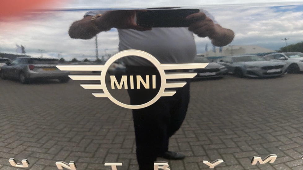 MINI Countryman 1.5 C Exclusive [Level 2] 5dr Auto Petrol Hatchback - Image 27