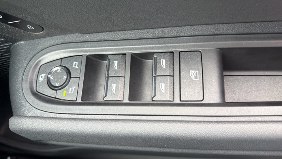 MINI Countryman 1.5 C Exclusive [Level 2] 5dr Auto Petrol Hatchback - Image 31